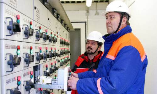 Нормы и правила безопасной организации работ в электроустановках электрических станций и сетей (III, IV, V группа по электробезопасности) для ЧАК, инспектирующего персонала, специальные работы